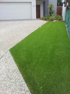 Ozturf Supply & Installation Pic 2