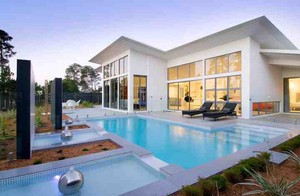 Michael Webber Design Pic 2 - beautiful swimming pools