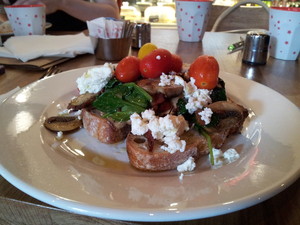 Caffe Cherry Beans Pic 4 - Brekky bruschetta very yummy