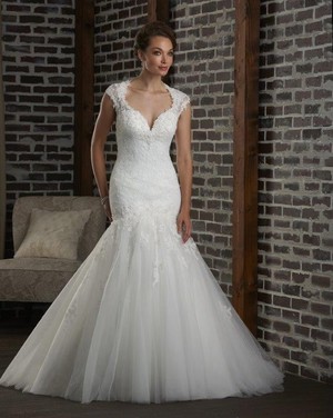 White House Bridal Boutique Pic 3