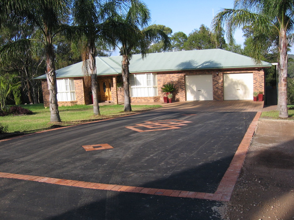 Asphalt Surfaces & Pavements Pty Lrd Pic 1