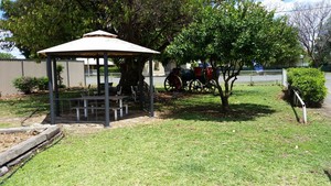 Outback Motel The Pic 5 - This motel has a beautiful garden and gazebo Ideal for a cool drink and a peacful relaxation