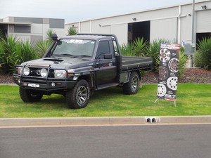 Town & Country Tyres Pic 3