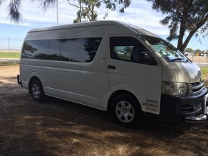 Illawarra Airport Transfers Pic 3 - Gold days