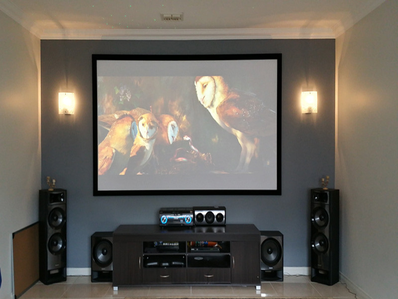 Multihands Pic 1 - Home Cinema