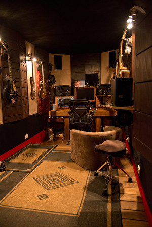 The Music Box Recording Studio Pic 3