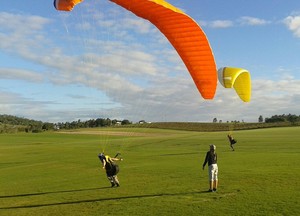 Canungra Sky Sports Hang gliding & Paragliding School Pic 2 - Paragliding with Canungra Sky Sports