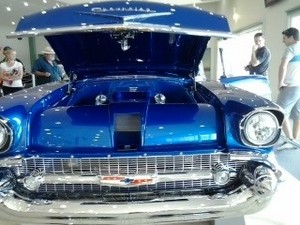 Platinum Paint & Panel Pic 4 - Blue 57 Chev Show Car