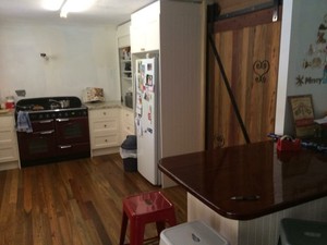 Craig Parsons Carpentry Pic 4 - New kitchen finished