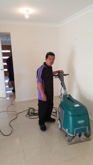 Express Home and Office Cleaning Pic 2