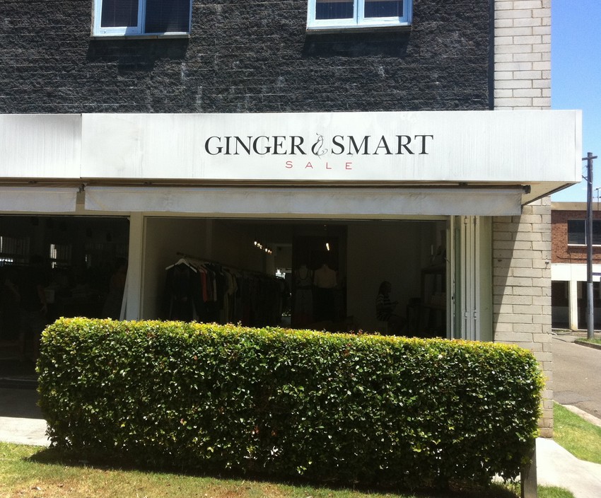 Ginger & Smart Pic 1 - Womens clothing Avalon