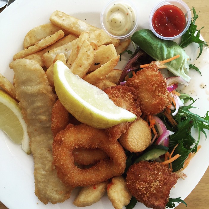 Burleigh Heads Mowbray Park SLSC Pic 1 - Seafood basket