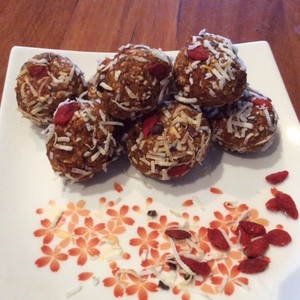 Raw Food Indulgence Pic 3 - Healthy Bites