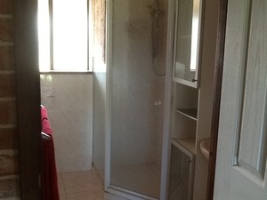 Lakeside Lodge Baldivis Pic 5 - Ensuite