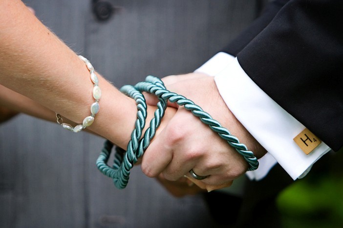 Life Celebrations - Gail Cremen CMC Pic 1 - Handfasting Ritual