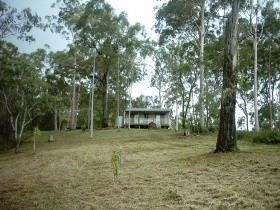 The Peeking Possum Bush Cabin Pic 1 - The Peeking Possum Bush Cabin