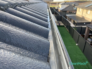 CleanMade Australia Pic 2 - Gutter Cleaning Melbourne