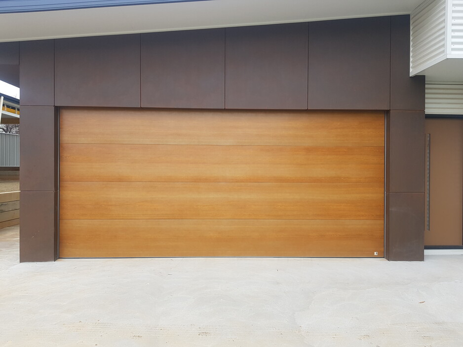 Open Stop Close Garage Doors Pic 1