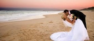 Marriage Celebrant Janette Ellis Exmouth & Coral Bay Pic 4 - Sunset Beach Weddings Exmouth