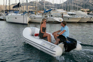 Inflatable Boat Worx Pic 3 - Zodaic Cadet Fastroller The Ultimate Tender