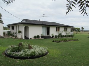 Steve Oberhardt Roof Restoration & Repairs Pic 4 - After