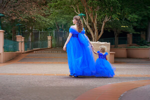 Nadia Photo Pic 5 - Matching dresses family photoshoot Nadia Photo Brisbane