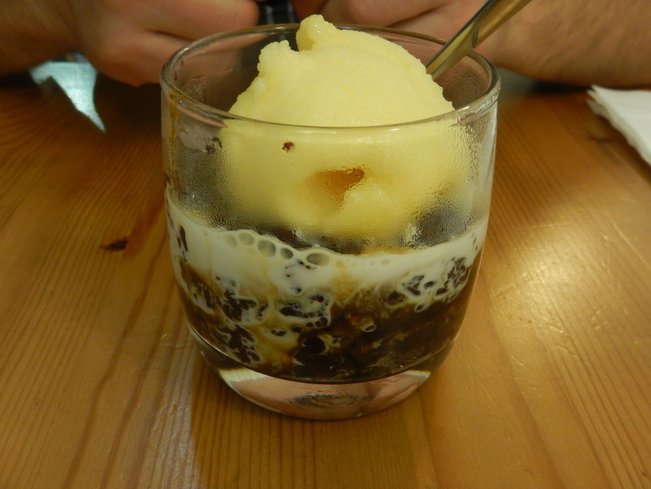 Mamaku Pic 1 - Dessert Black rice pudding with sorbet