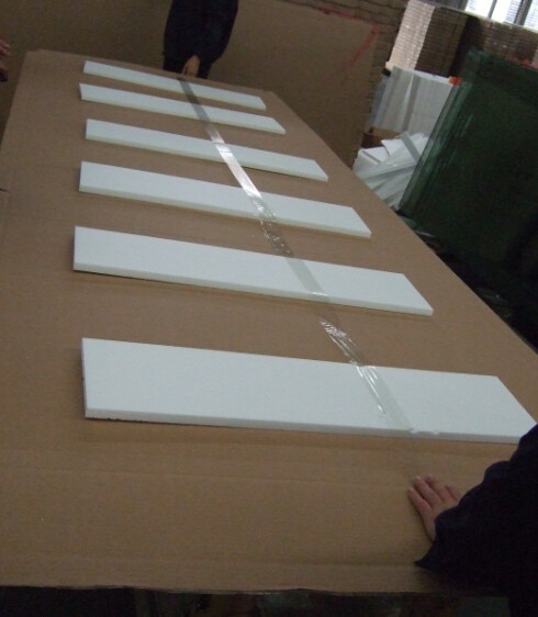 Golden Glass Pty Ltd Pic 1 - Prepare to pack the toughened Glass