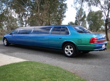 leipold limousines Pic 1