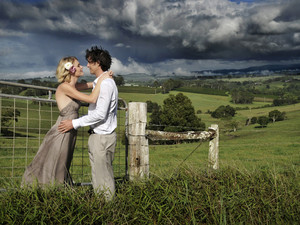 Lighthouse Bay Photography Pic 2 - A country wedding