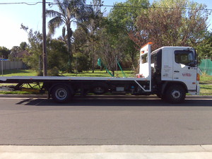 Ned's Towing Pic 2