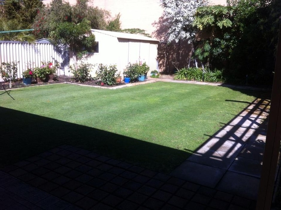 Lou's Lawns Harrisdale Pic 1