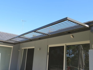 North Shore Aluminium Supplies Pic 3 - louvred sunshade awning