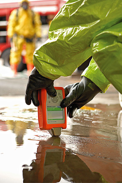 Warsash Scientific Pty Ltd Pic 1 - Handheld Chemical ID HAZMAT