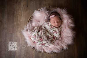 KS PHOTOGRAPHY Pic 4 - Newborn Baby Photography Perth Joondalup Professional Photographer