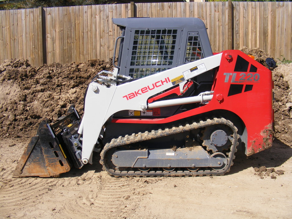 Ezy Diggers Pic 1 - takeuchi tl220 bobcat brisbane