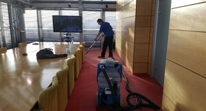 Carpet Cleaning Services Gold Coast Pic 3