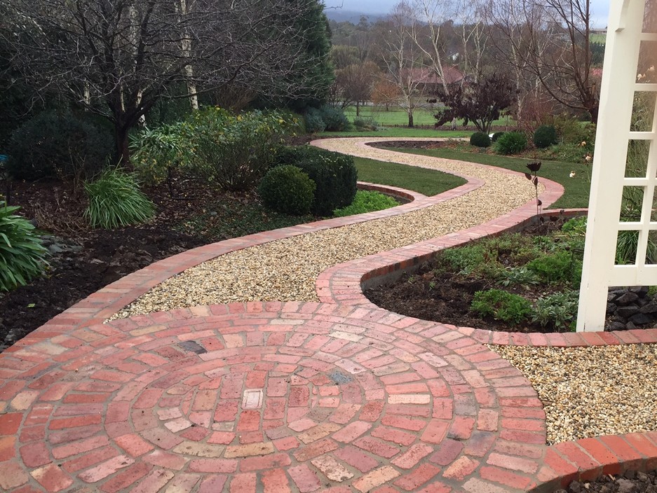 Rebond Paving & Landscapes Pic 1