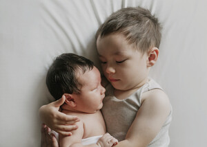 Watch Them Grow Photography Pic 2 - Newborn baby and brother portrait