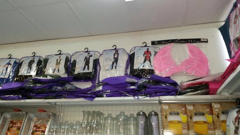 It's a Party Shop Pic 1 - MEN COSTUMES