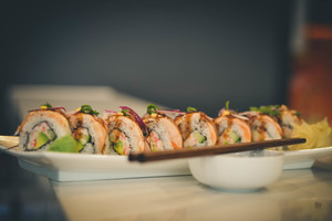 Sushi Ichi Bar Pic 4 - Ichi Salmon Aburi Roll