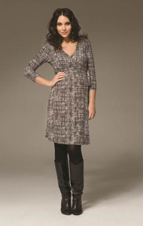 Shop 4 Mum and Bub Pic 1 - Linea Breastfeeding Wrap Dress