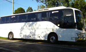 Bayside Limousines Cars Buses Pic 3