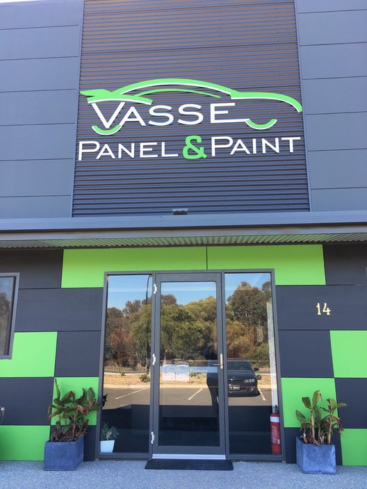 Vasse Panel & Paint Pic 1