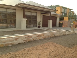 Elite Bricklaying Group Pic 5 - New house and Stone garden layout at Hastings parade The Ponds