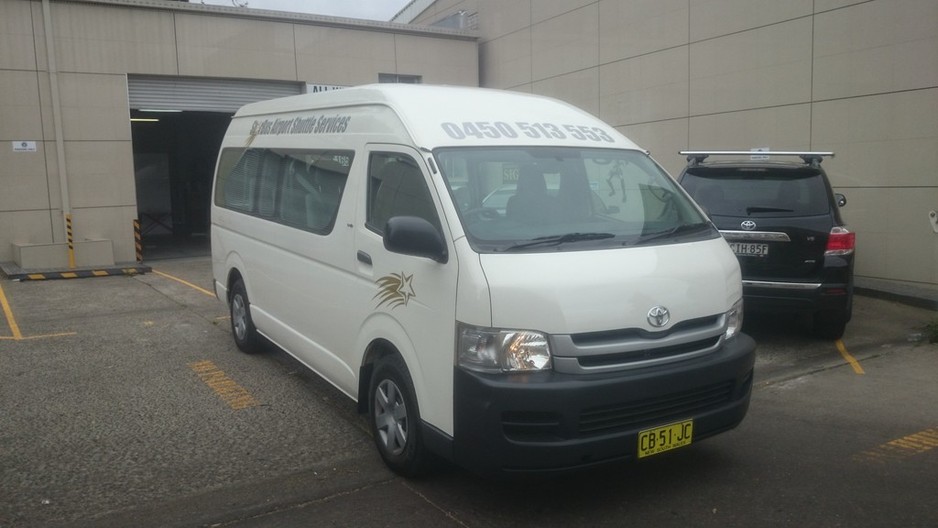 Star Bus Airport Shuttle Service Pic 1