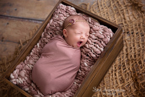 First Impressions by Felicity Pic 2 - First Impressions by Felicity Dalby Newborn Photography