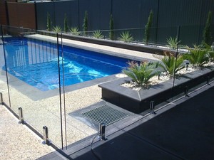 Glass Fencing Solutions Pic 5