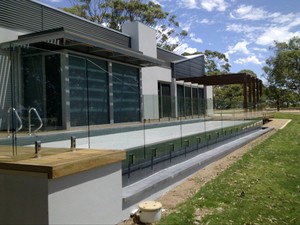 Glass Fencing Solutions Pic 3