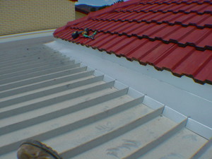 Utter Gutters Pic 3 - gutter solutions scribed and sealed flashing